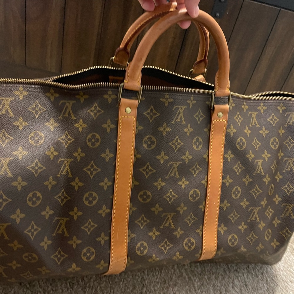 Authentic Louis Vuitton keepall 50